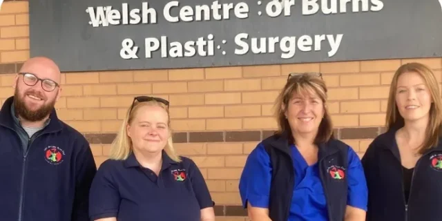 Clwb Llosgiadau&#8217;r<br />Ddraig Gymreig